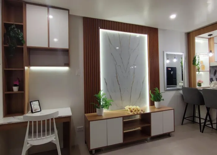 Plumera Mactan Near Airport Hotel apartamentowy